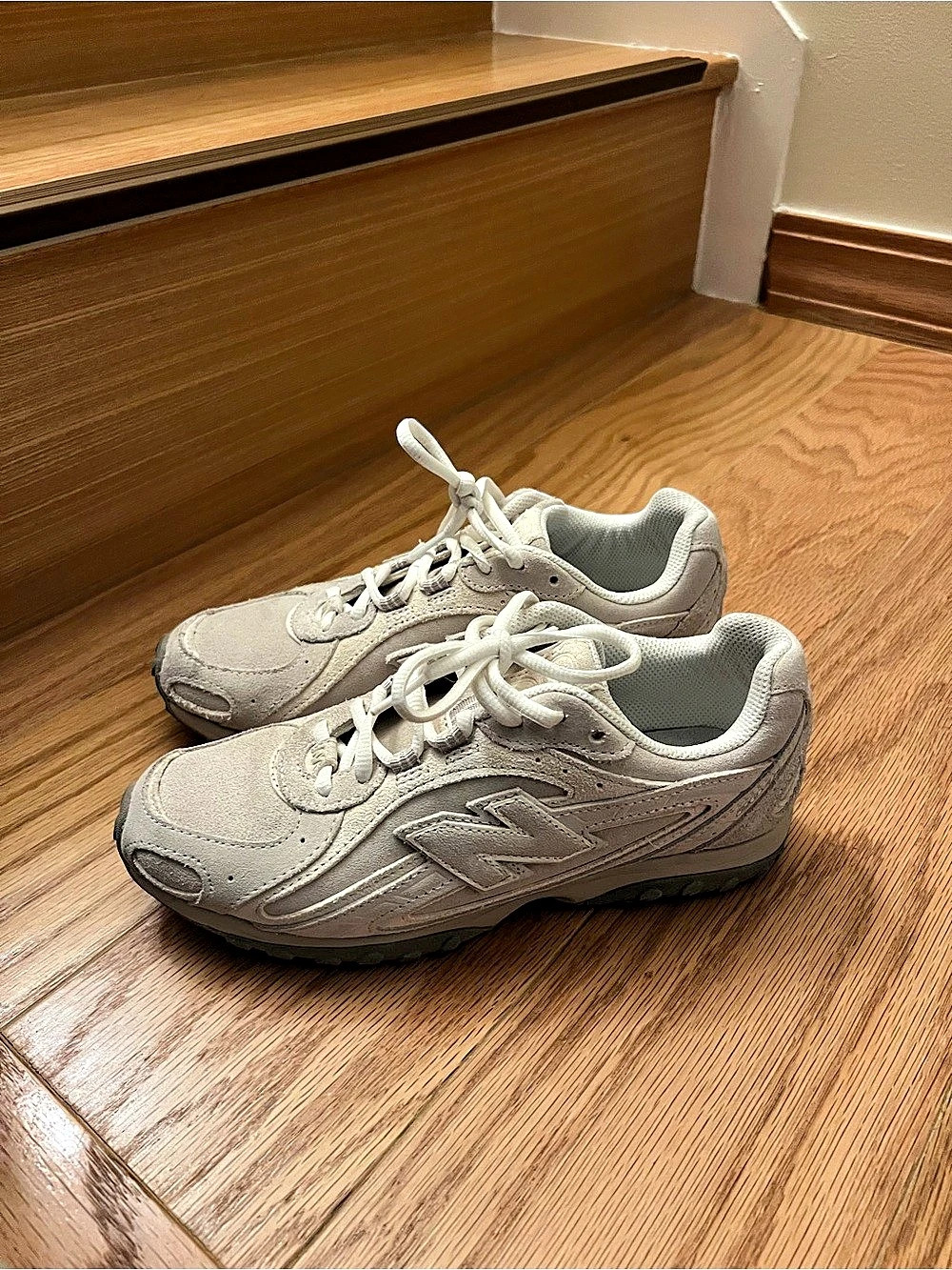 New Balance 204L Sneakers US 6.5